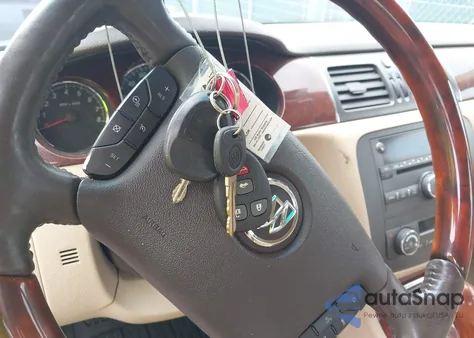 2008 Buick Lucerne Cxl из США, поврежденный, VIN 1G4HD57208U193634